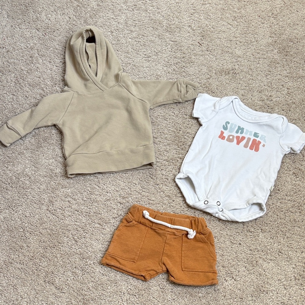 Cozy Kids Matching Set in Tan and White